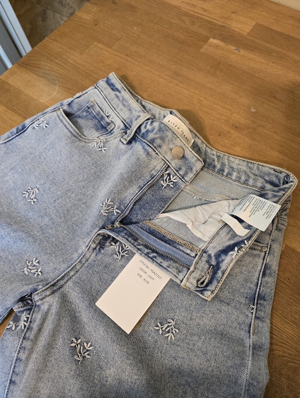 LAST PAIR! Risen Jeans High Rise Leaf Embroidered Barrel Jeans 9/29 NWT - Picture 11 of 16